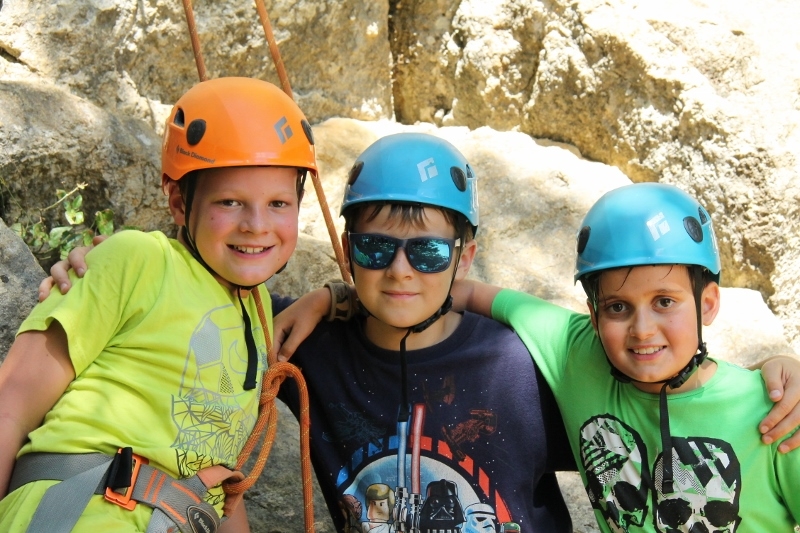 Village Camps International Summer Camp Ard&egrave;che, France 2019-07-26 https://www.villagecamps.com/journals_admin/images/922-9-07-14-2014  (175) (800x533).jpg